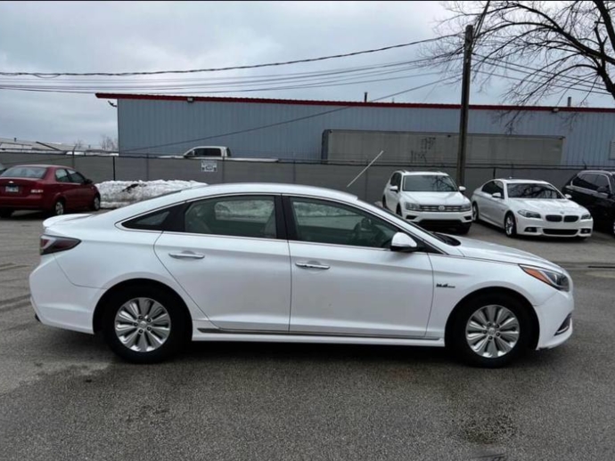 2016 Hyundai Sonata Hybrid