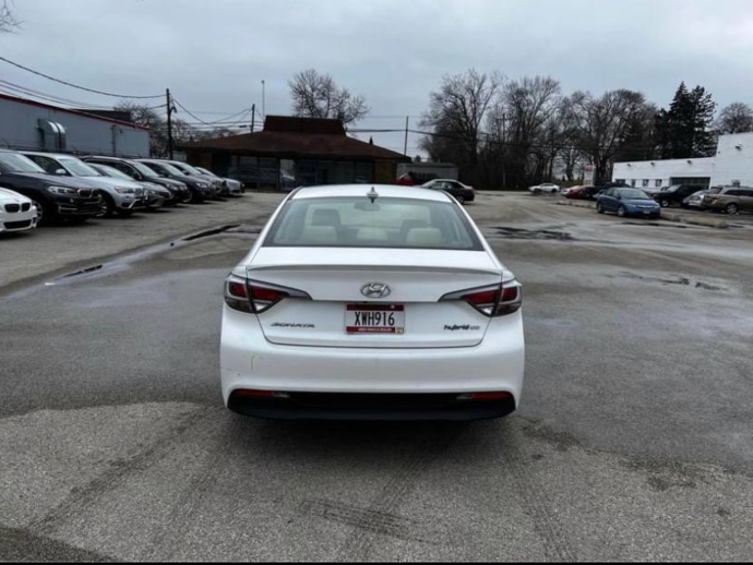 2016 Hyundai Sonata Hybrid