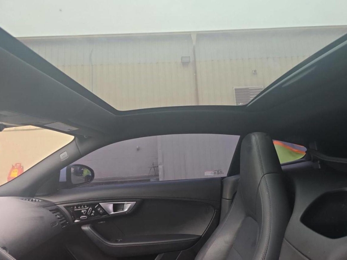 2017 Jaguar F-TYPE Premium Coupe