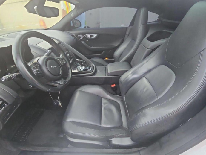 2017 Jaguar F-TYPE Premium Coupe